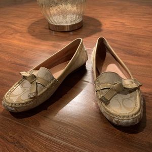 NWOT Coach women loafers